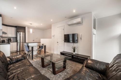 Saint Henri Apartamento | Two bedrooms in 2 floors apartment - 101