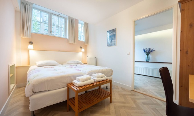 Jordaan Apartamento | DOS DORMITORIOS CON DOS BAÑOS PRIVADOS - IDEAL PARA 2 PAREJAS