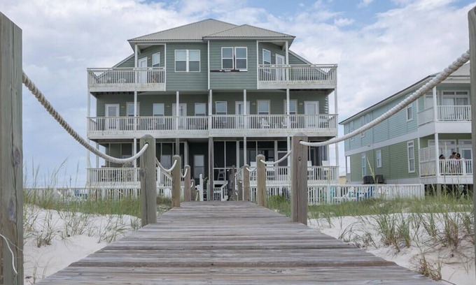 Fort Morgan Condominio | Two Carats West