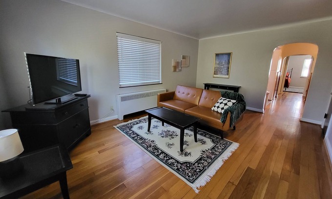 Roselawn Finance Apartamento | Two Cozy apartments in the same building