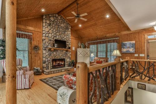 Big Canoe Casa | Two Duck Creek Cottage