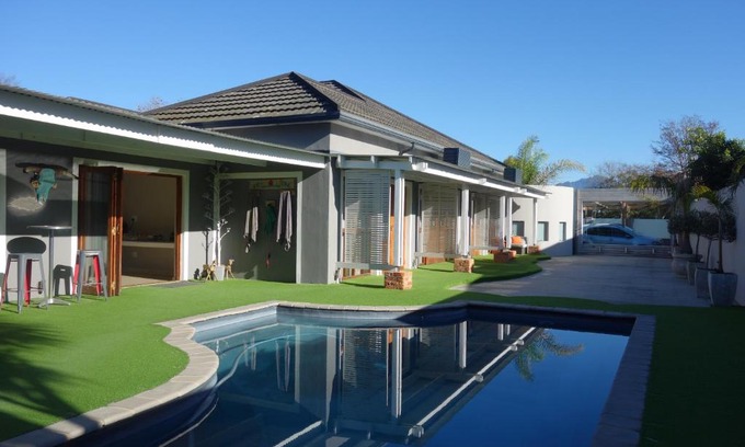 George Casa | Two Fat Owls Guesthouse