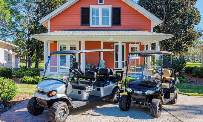 Laurel Grove Casa | Two Golf Carts ~ Lake & Golf Course Views ~ Screened Porch