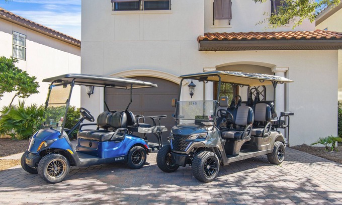 Villa Lago Casa | Two Golf Carts ~ Pet Friendly ~ Outdoor Patio