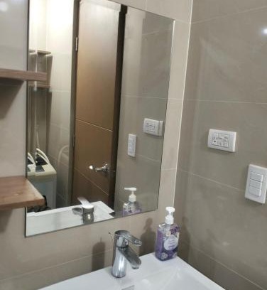 Pasay Apartamento | Two Palm Tree Villas by Nadz6