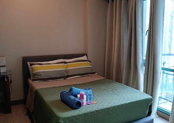 Pasay Hotel | TWO PALM TREE VILLAS