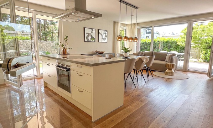 Seekirchen Markt Apartamento | "TWO" - Premium Apartments Seekirchen, 3-room apartment, terrace and private garden