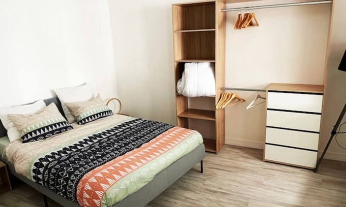 Stains Casa | two-room non-smoking house with all comforts