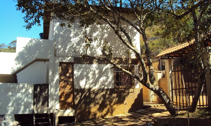 Lima Duarte Casa | Casa de dos pisos para alquilar en Ibitipoca
