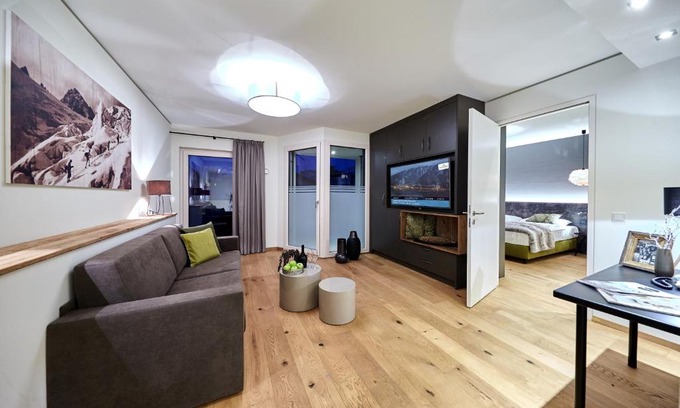 Zell am See Hotel | TWO TIMEZ - Boutique Hotel - with AC