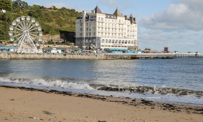 Llandudno Cabaña | Ty Arth