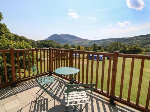 Brynrefail Cabina | Ty Bach