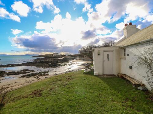 Rhoscolyn Casa | Ty Gwyn