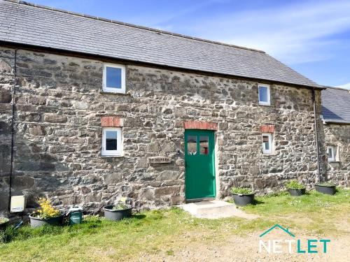 St Brides Casa | Ty Helygen - A Beautiful Rural Cottage in St Davids