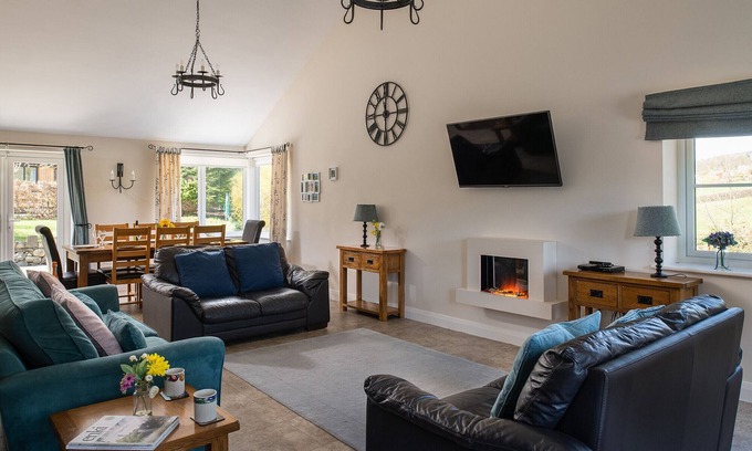 Llanrwst Cabaña | Ty r Efail - Tres Habitaciones Casa Rural, Capacidad 8