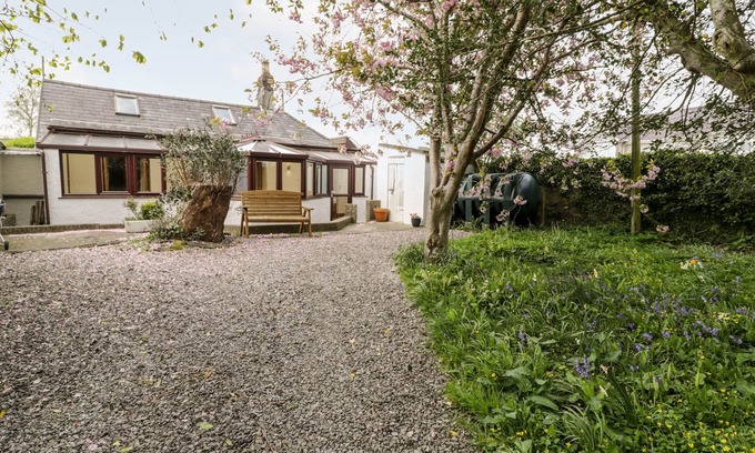 Llanddaniel Fab Cabaña | Ty Taid, LLANDDANIEL FAB
