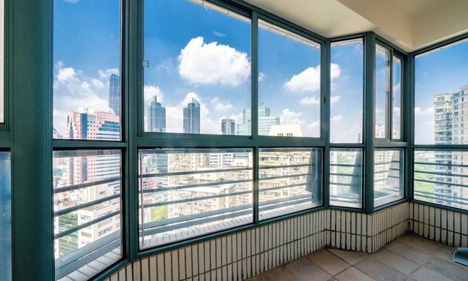 Xujiahui Cama Y Desayuno | Tyms Spacious 4BR 2BA Apt Xujiahui
