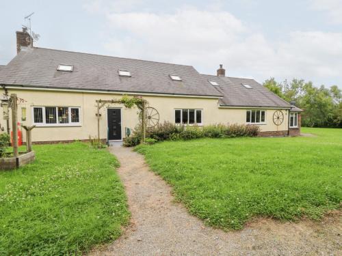 Bethania Casa | Tynewydd Fields