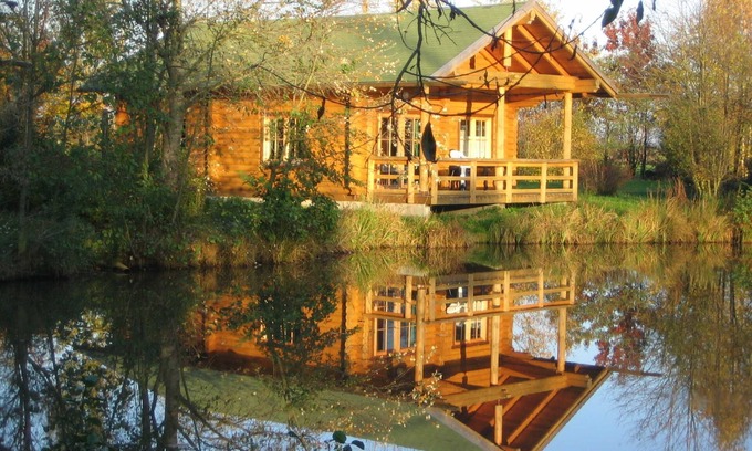 Hechthausen Apartamento | Cabina de troncos tipo E - Ferienpark Geesthof