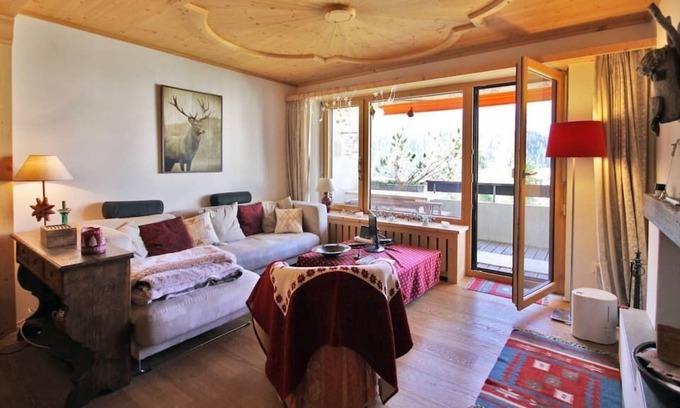 Champfer Apartamento | Casa típica Engadina en un cómodo apartamento con piscina