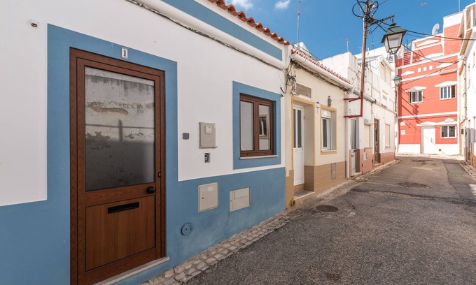 Alvor Casa | Typical house downtown Alvor