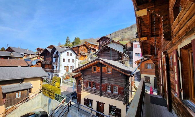 Saint-Martin Apartamento | Typical "Le Ver Luisant" apartment. Balcony with magnificent view. Val d'Hérens