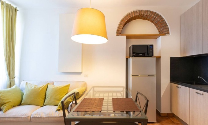 Porta Tenaglia Apartamento | Typical Milanese two-room apartment in Via Bramante - Mirable PM