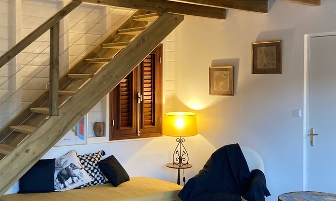 Case-Pilote Casa | Typical townhouse by the sea!