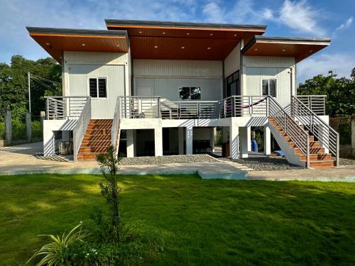Manaoag Casa | U Cube Staycation