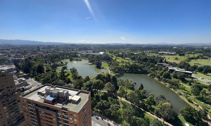 Campin Apartamento | U-GO Edificio Manzana 3 al lado del Movistar Arena
