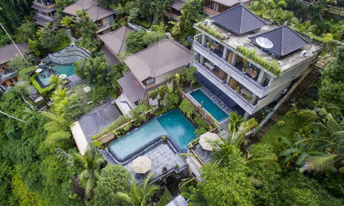 Kedewatan Villa | Ubud Paras Villa