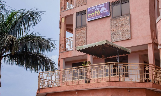 Kampala Apartamento | UBUNTU PALANCE HOTEL BY RUNATI