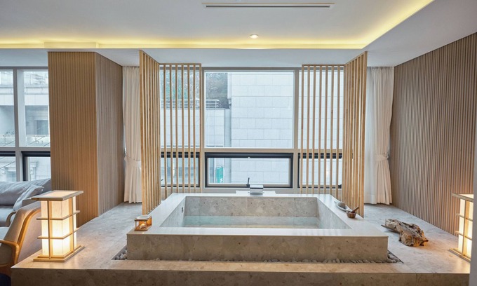 Myeongdong Casa | UH Suite The Myeongdong