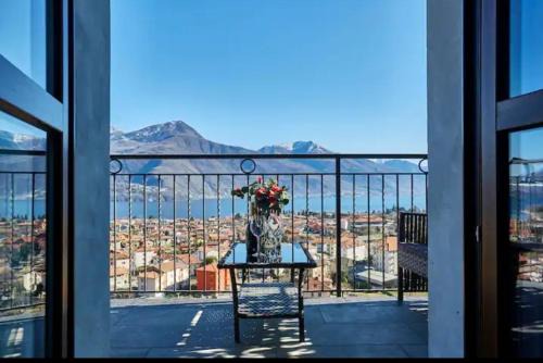 Dongo Apartamento | Ulivi on the Lake