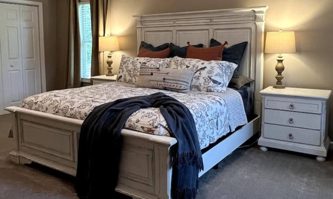Sumter County Casa | Ultimate Hideaway in the pines next to Lake Marion