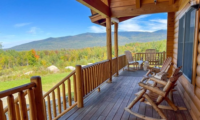 Jefferson Cabina | Ultimate Luxury Lodge in NH: Ski-Hottub-Pool Tbl-Yoga-Hike
