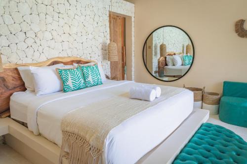 Pecatu Hotel | Uluwatu Lagoons - Retreat and Villas
