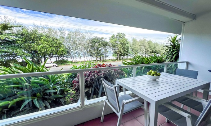 Wongaling Beach Apartamento | Ulysses One ~ Beachfront Escape ~ 2 Bedroom Spacious
