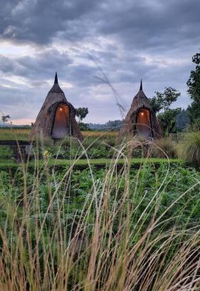 Karangasem Otro | Uma Buug