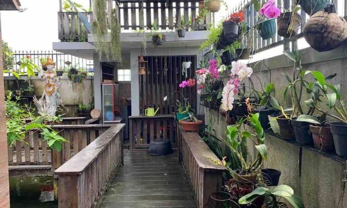 Mambal Casa | Umah Kayu, 2 bedroom with parking area and kitchen