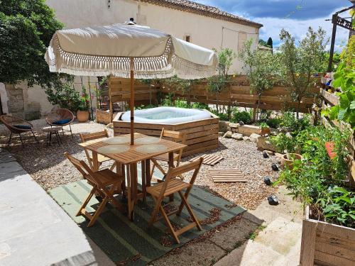 Maussane Casa | Un air de vignes, jacuzzi en supplément