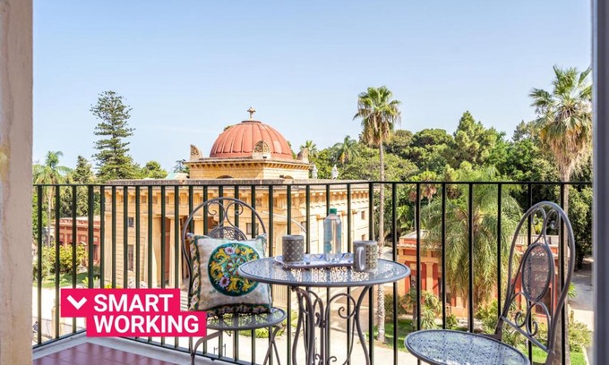 Corso dei Mille - Sant'Erasmo Apartamento | Un balcone sull'Orto Botanico by Wonderful Italy