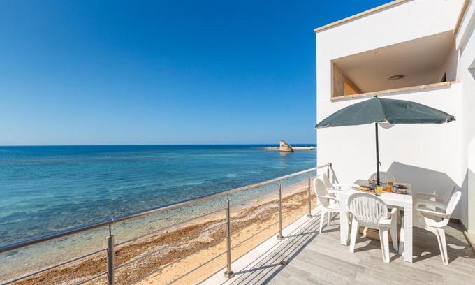Torre Pali Apartamento | Un sogno sul mare by BarbarHouse