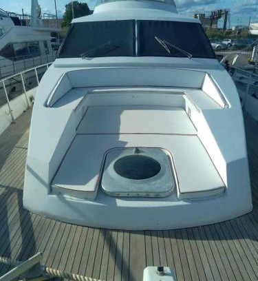 Sete Alquiler De Eote | Un yacht de 24m rien que pour vous !