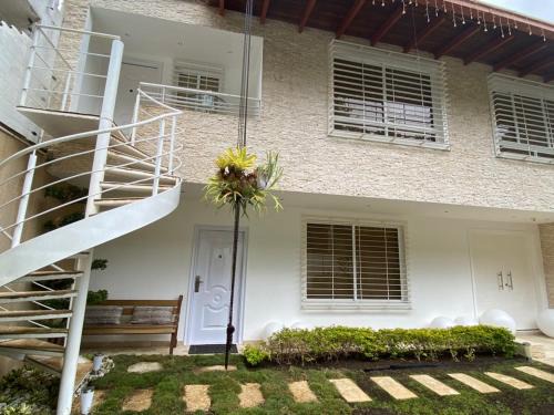 Baruta Casa | Una casa con vistas en Caracas