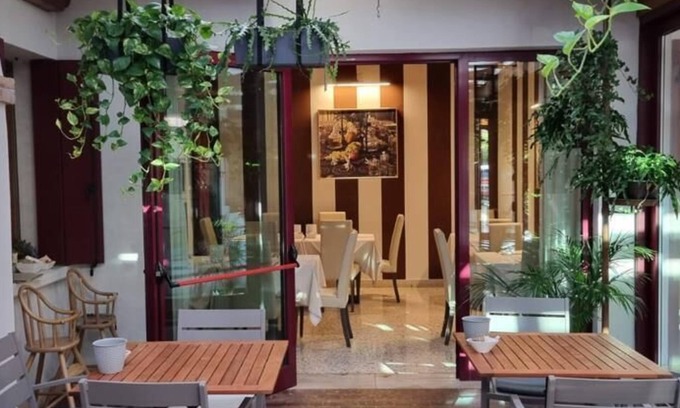 Mestre Hotel | UnaHotels Ecohotel Villa Costanza Venezia