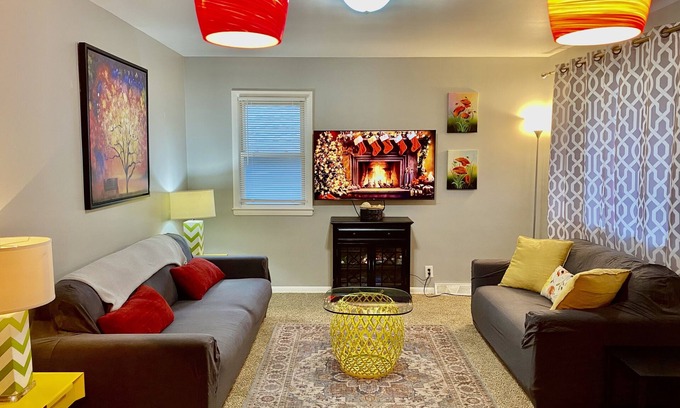 Benson Casa | ❤️ Unbeatable group travel retreat ❤️