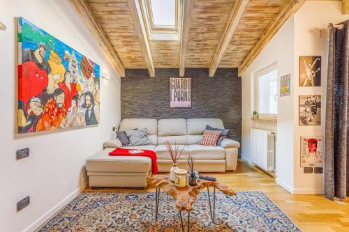 Forlanini Apartamento | Unconventional BnB near Linate - Supreme Meme Loft