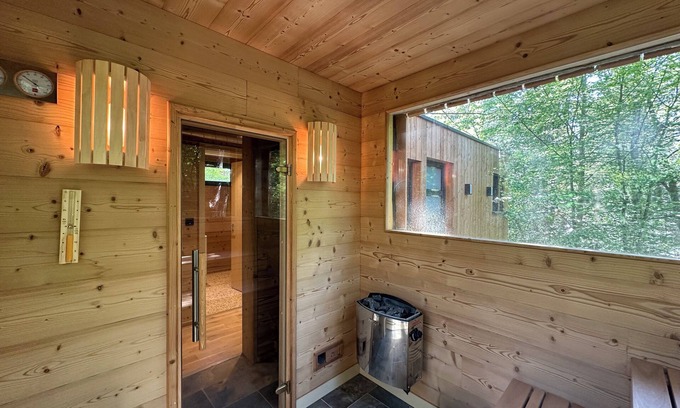Labaroche Chalet De Esquí | Under the pines with sauna and jacuzzi (Emilie)