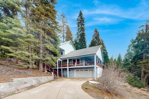 Shaver Lake Casa | Under The Stars